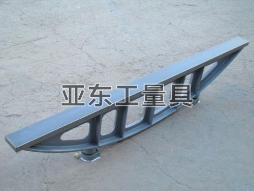 桥型平尺